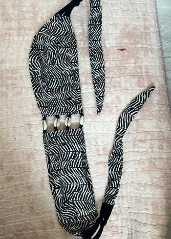 Penti Kadın Siyah Zebra Desenli Fermuarlı Bohem bikini üst