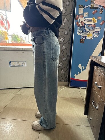 40 Beden mavi Renk Baggy bersh. Açık mavi jeans