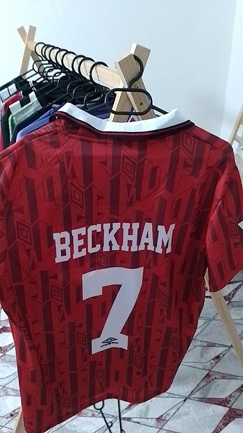 NOSTALJİK YAKALI BECKHAM 