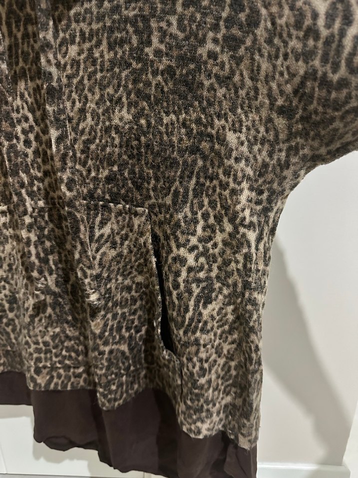 M/L uyumlu,Yüksek Yakalı Leopar Desenli kazak - Görsel 3