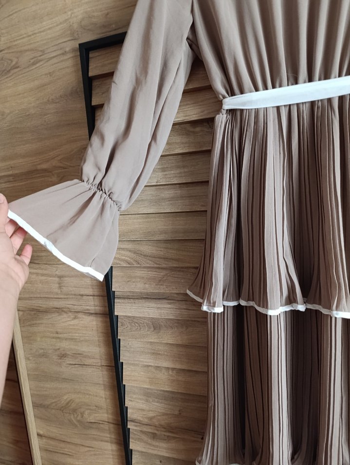 Diger Bej Kat kat Uzun Elbise - Görsel 3