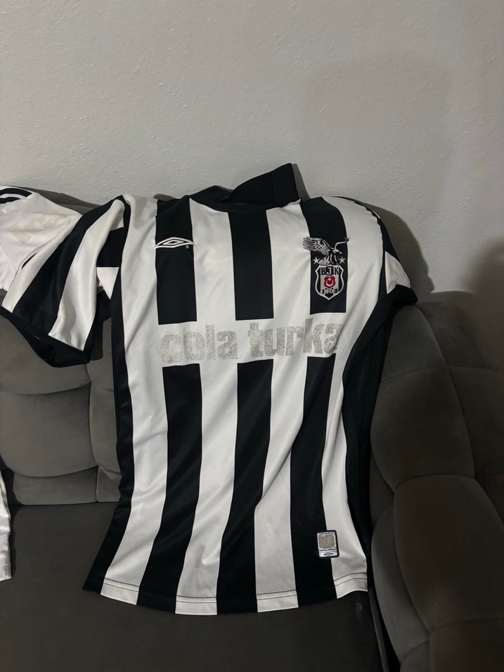XS beden Beşiktaş formaları orijinal 2 adet - Görsel 2