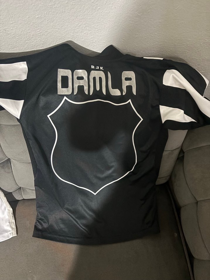 XS beden Beşiktaş formaları orijinal 2 adet - Görsel 4