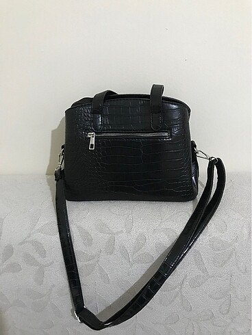 siyah deri çanta - Görsel 2
