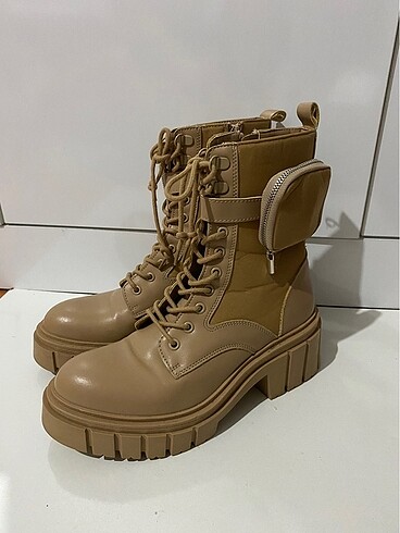 Deichmann Catwalk Bot - Çantalı bağcıklı Çizme / 38