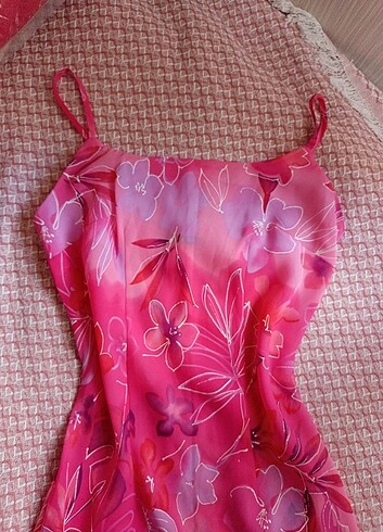 Herry pembe çiçek desenli tül midi boy fırfırlı elbise