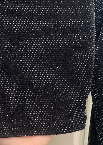 Kadın Siyah Yüksek Yakalı Uzun Kollu Bluz - Görsel 4