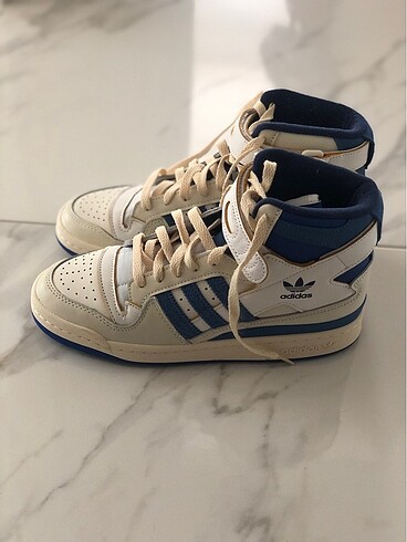 39,5 Beden Adidas mid forum ayakkabı