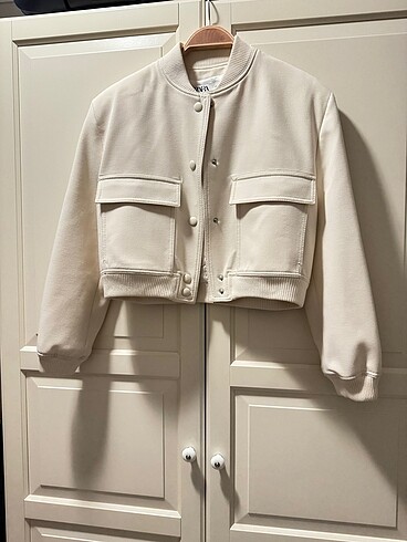 Zara bomber