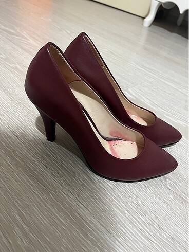 37 Beden Bordo stiletto