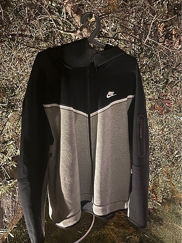 Nike tech fleece