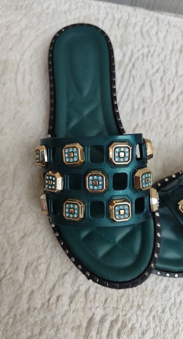 Tokalı Turkuaz Kareli Kadın Terlik - Görsel 4