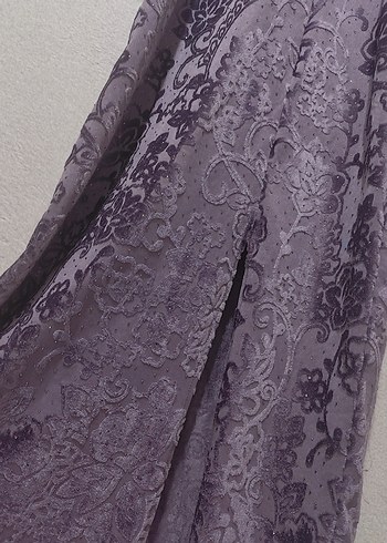 Mor Desenli Uzun Gotik Elbise - Görsel 2