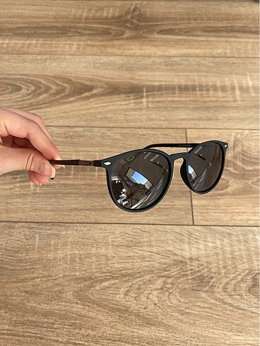 ORJİNAL RAYBAN GÖZLÜK