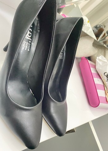 Siyah kadın stiletto - Görsel 3