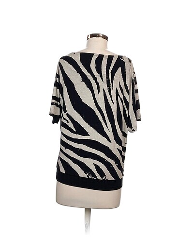 m Beden Vintage Love Bluz %70 İndirimli.