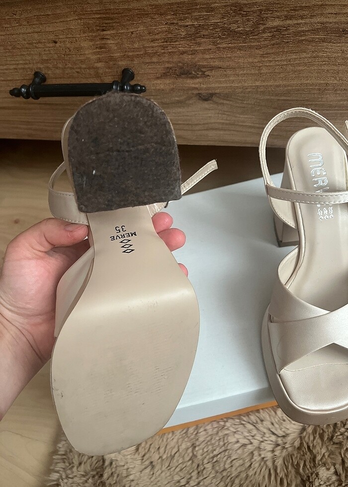 Krem topuklu ayakkabı - Görsel 5
