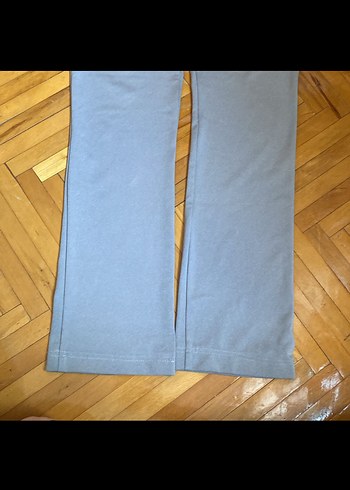 Reebok Gri Elastik Bel Midi Hamile Şortu - Görsel 2