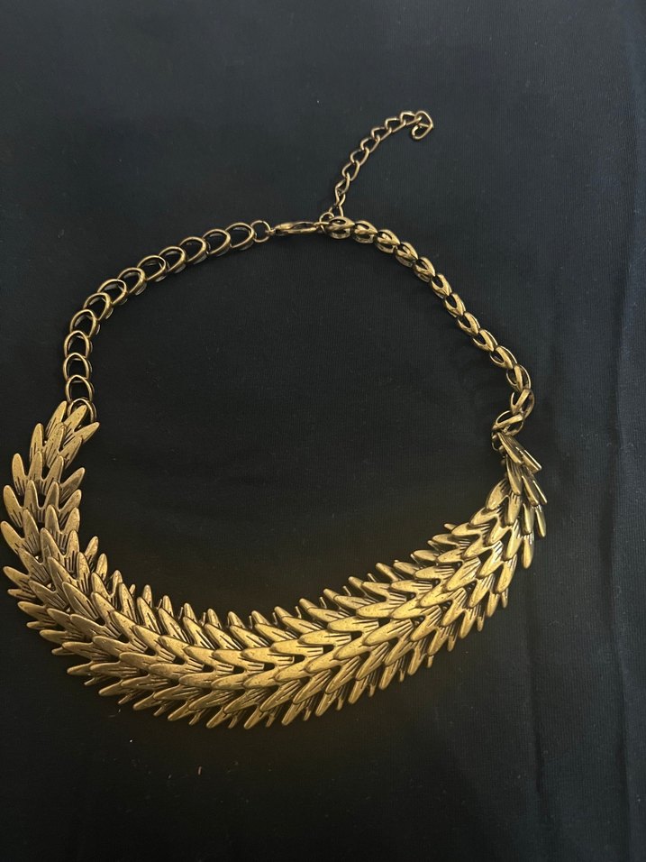 Balık Sırtı Zincir Detaylı Altın Renkli Bohem Kolye - Görsel 2