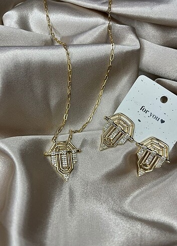 Gold Serenay Set