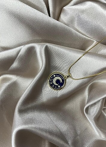 Beden Gold Laci Moon Kolye