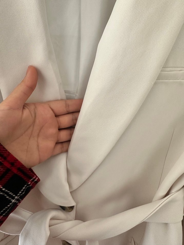 Krem Kemerli Kadın Blazer Ceket - Görsel 3