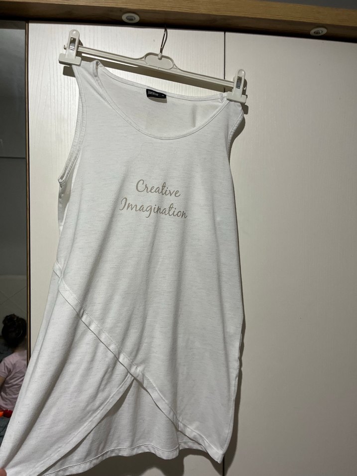 Beyaz Drapeli Baskılı Kadın Atlet - Görsel 4