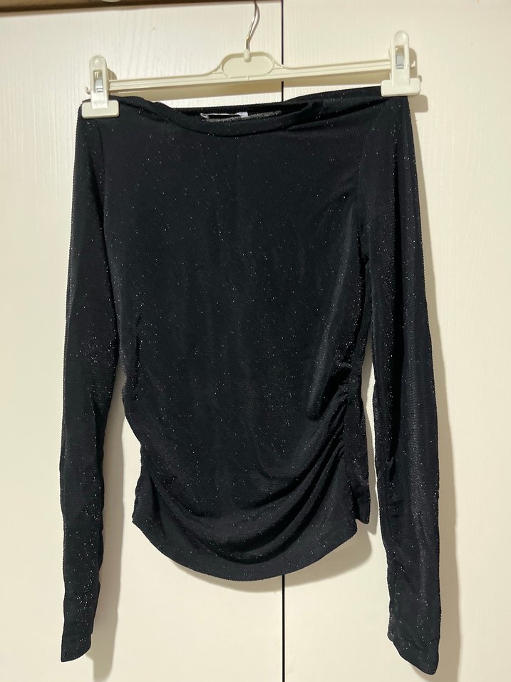 Siyah Drapeli Uzun Kollu Bluz - Görsel 4