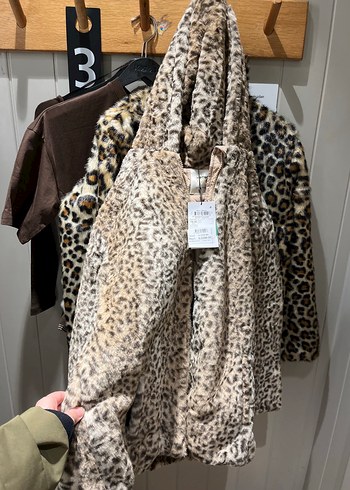 Leopar Desenli Suni Kürk Midi Ceket - Görsel 8