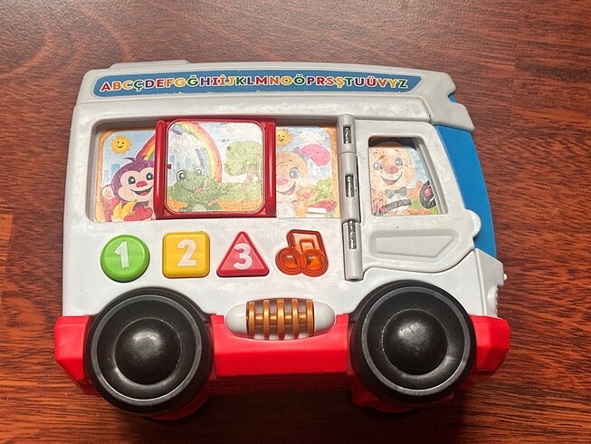 Fisher Price Köpekçiğin Eğitici Otobüsü Türkçe