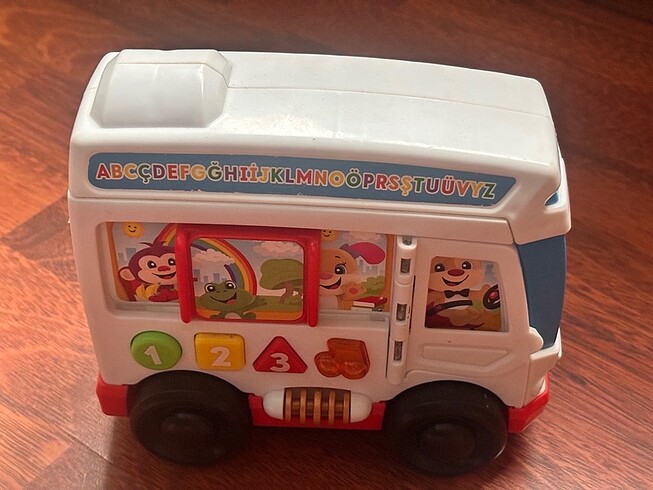  Fisher Price Köpekçiğin Eğitici Otobüsü Türkçe