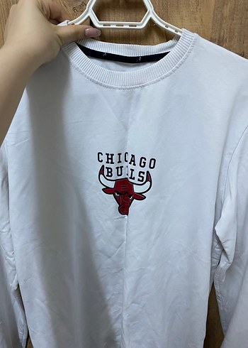 Beyaz Chicago Baskılı Kadın Sweatshirt - Görsel 2