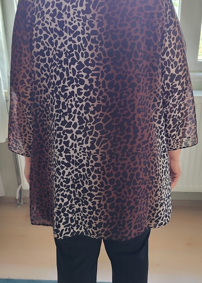 Leopar desenli tül gömlek  - Görsel 4