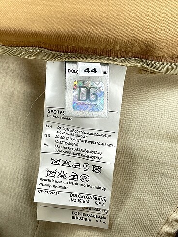 44 Beden çeşitli Renk Dolce & Gabbana Kumaş Pantolon %70 İndirimli.