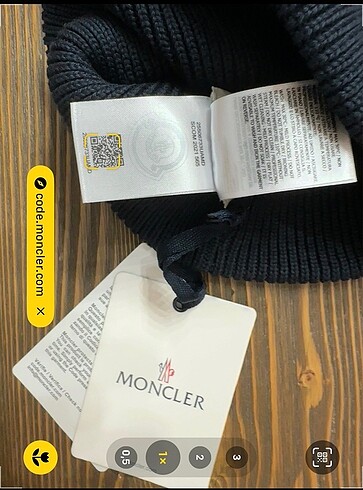 Moncler MONCLER BERE