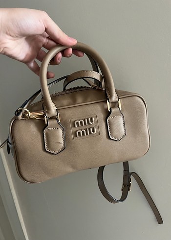 Miu Miu Bej Deri Kadın El Çantası