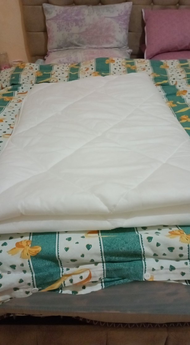 Beyaz Düz yatak koruyucusu ve alez eni 49 cm boyu 183 cm - Görsel 4