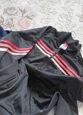 Adidas Adidas hırka ceket nerdeyse hiç kullanılmadı orjinal