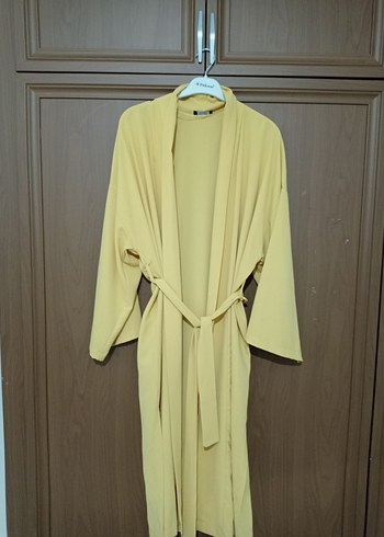 Sarı Uzun Rahat Kesim Kadın Sabahlık - Görsel 4