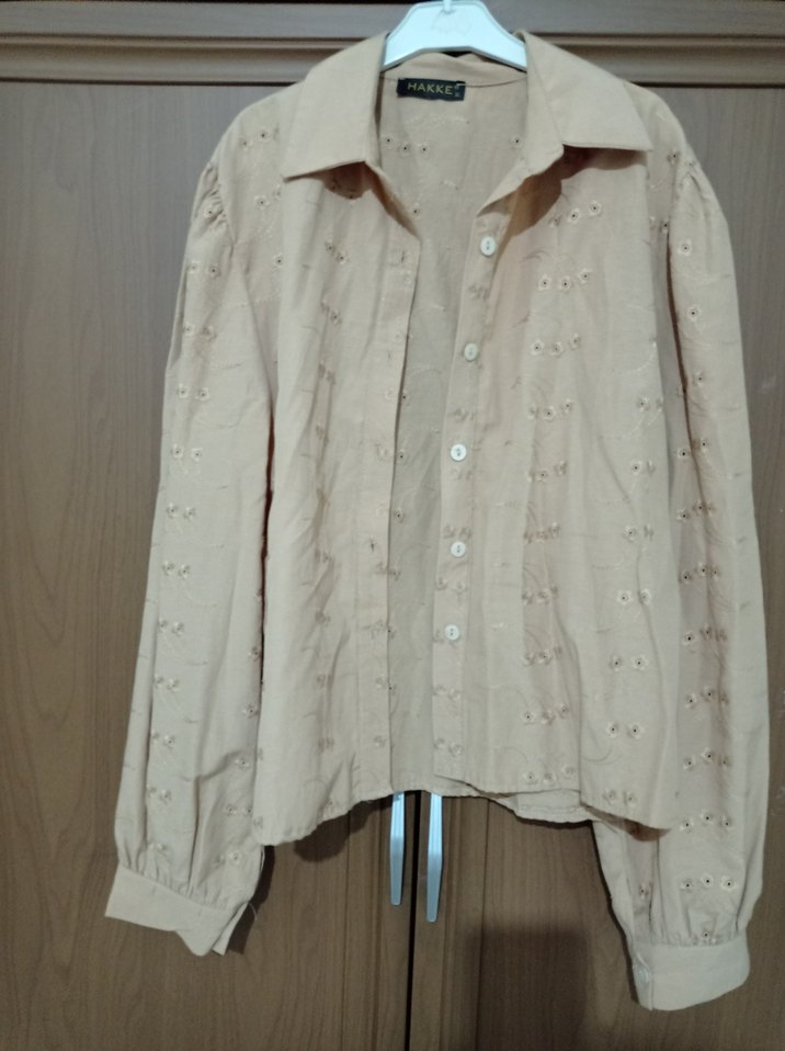 Bej Düğmeli Uzun Kollu Keten Gömlek - Görsel 2