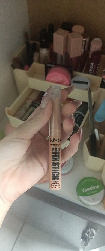 Nyx Stick Corrector 