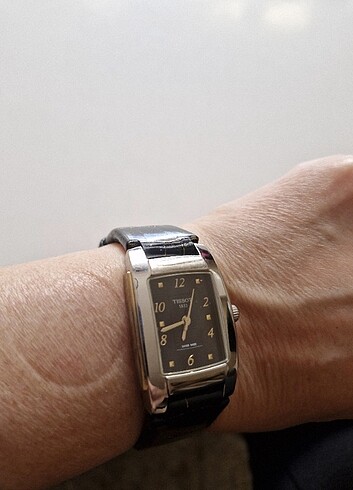 Beden TISSOT MARKA KADIN SAATİ