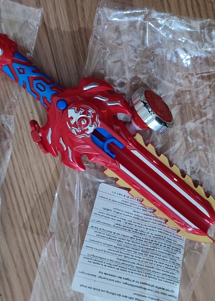 Infinity Nado Kılıcı ve Topaç - Görsel 5