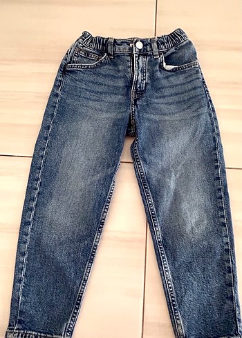 HM markalı,yeni modellerden beli lastikli birkaç kez kullanıldı,
