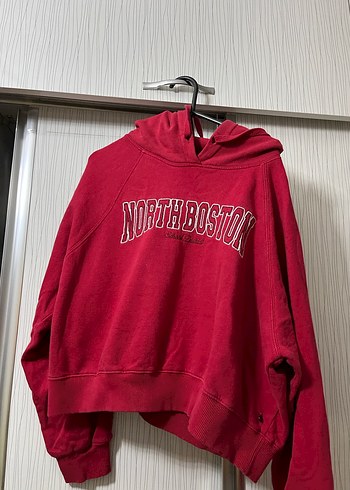 Kırmızı Kapüşonlu Kadın Sweatshirt
