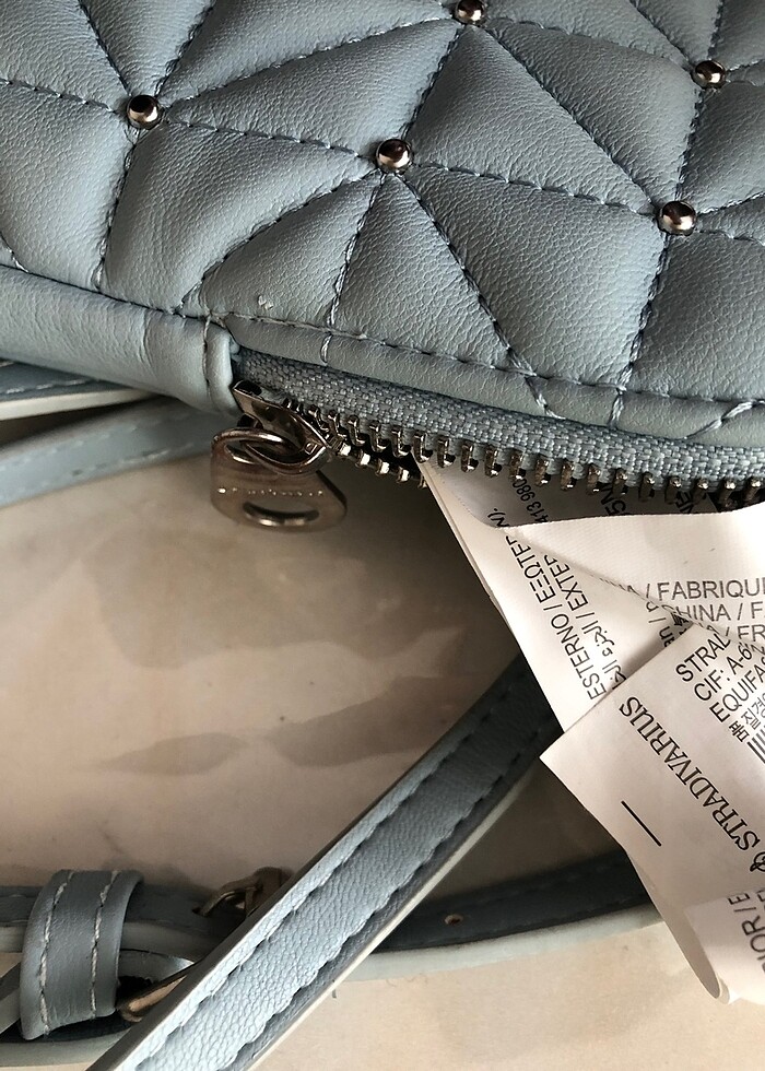 Stradivarius Telefon çantası - Görsel 3