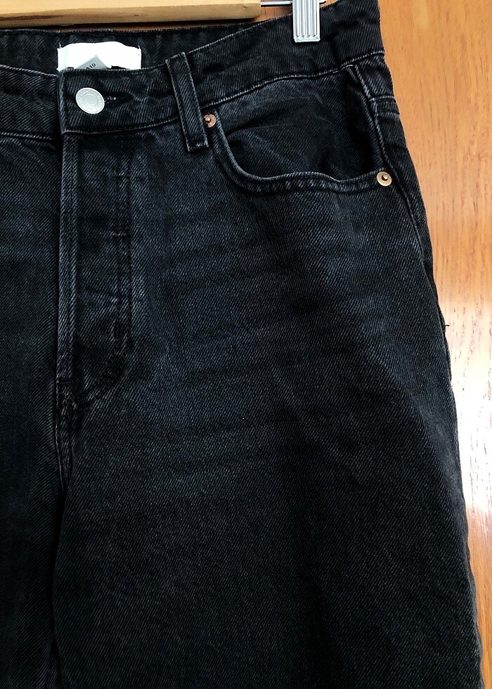 Soluk siyah jean. - Görsel 2