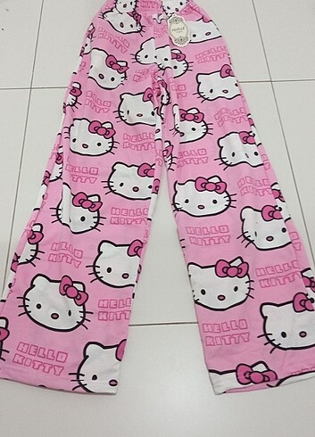 xs Beden Hello Kitty eşofman XS
