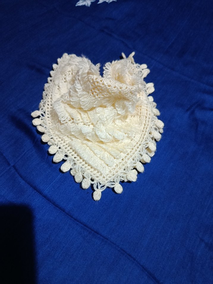 El Yapımı Krem Renkli Örgü kare liff - Görsel 2