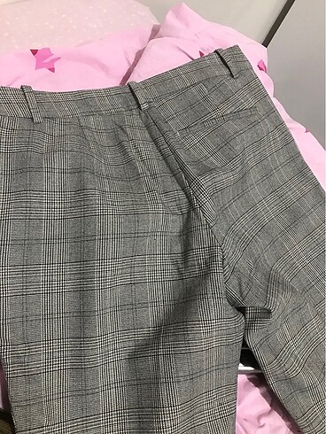 38 Beden çeşitli Renk H&M pantolon